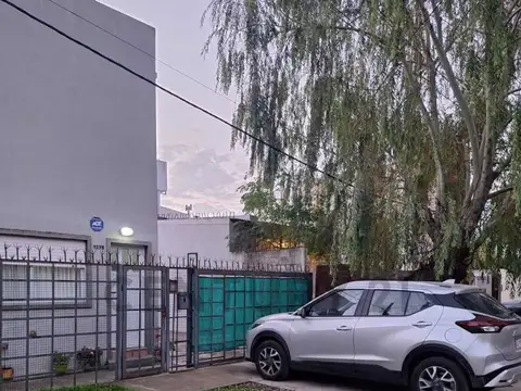 470 entre 7 bis y  8 , Piso 0