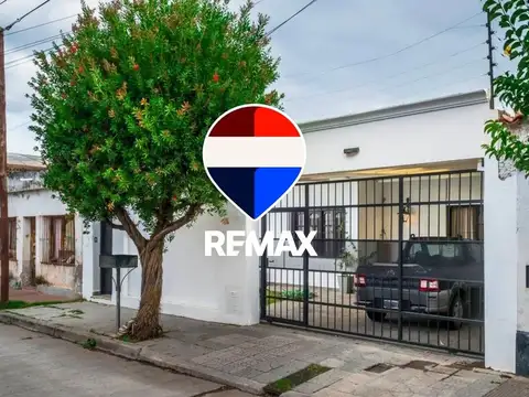 CASA EN VENTA EN MACROCENTRO 3 DORMITORIOS 3 BAÑOS
