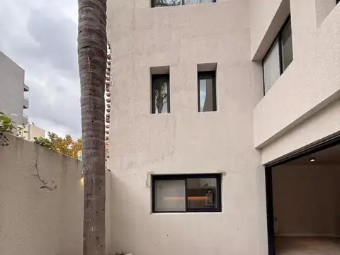 SE VENDEN CASA NUEVA CON 50% FINANCIACION (TRIPLEX N•2)