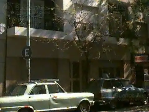 A Troilo 900, Piso 1