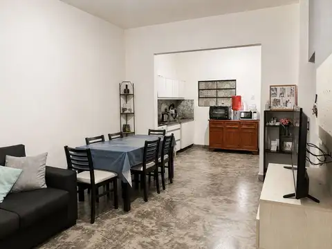 Casa 3 ambientes con 1 baño