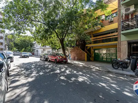 Depto Tipo Casa 4 ambientes con 2 baños