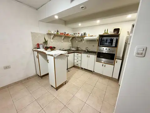 Depto Tipo Casa 4 ambientes con 1 baño