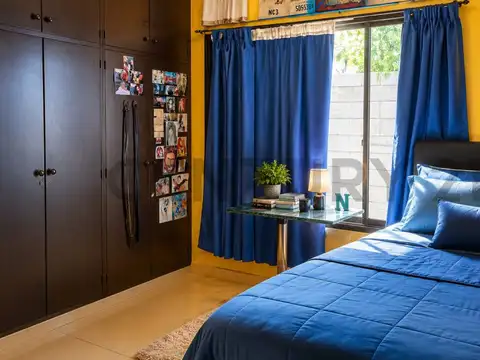 CASA 4 AMBIENTES VENTA BENAVIDEZ JARDIN PARRILLA - APTA CREDITO