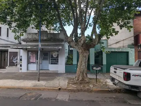 Casa en Venta en Remedios de Escalada, USD 145.000