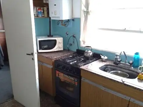 Avenida Mitre 5600 , Piso 8