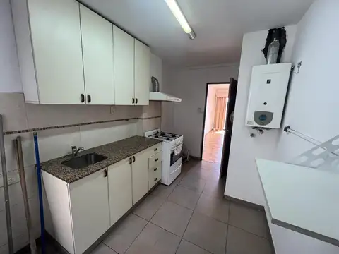 Departamento en Alquiler en Rosario, $ 690.000