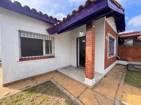 Depto Tipo Casa en Venta de 3 ambientes