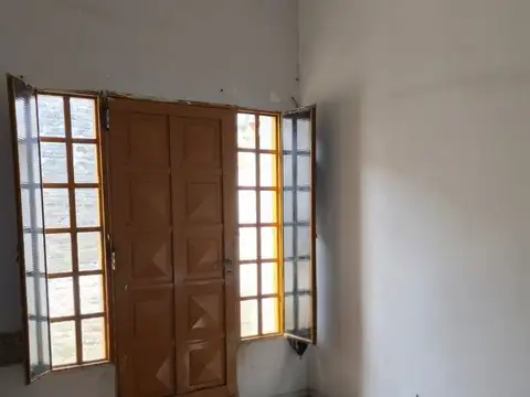 Depto Tipo Casa 3 ambientes con 1 baño