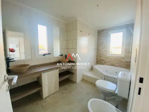 CASA EN  ALQUILER EN SANTA ELENA - PILAR DEL ESTE