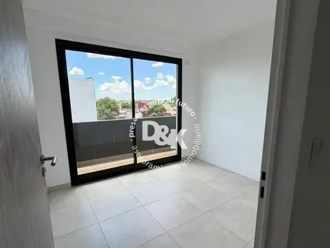 Departamento 3 ambientes con 1 baño
