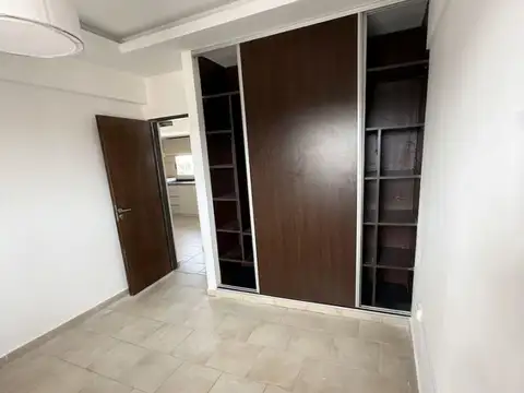 Departamento 3 ambientes con balcón