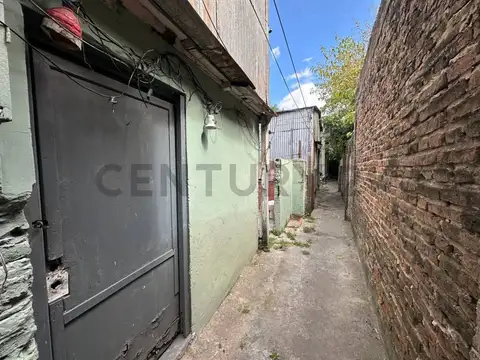 Coronel Adrogué , Piso 0