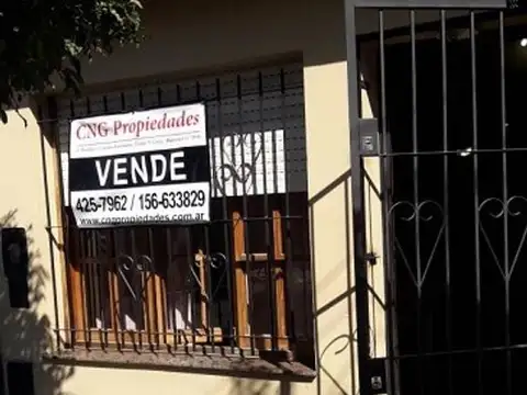 CASA 3 DORMITORIOS DERQUI 6951