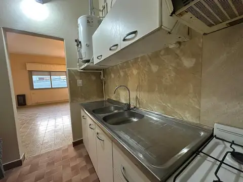 Azopardo 4910 , Piso 1