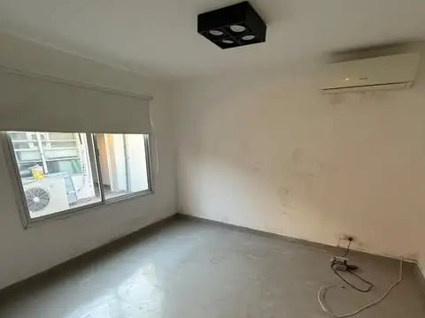 Avenida Santa Fe 2100, Piso 1