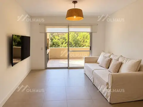 Departamento en Alquiler con 1 cocheras