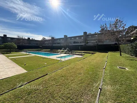 Departamento en Alquiler en Bosque Alto, USD 700