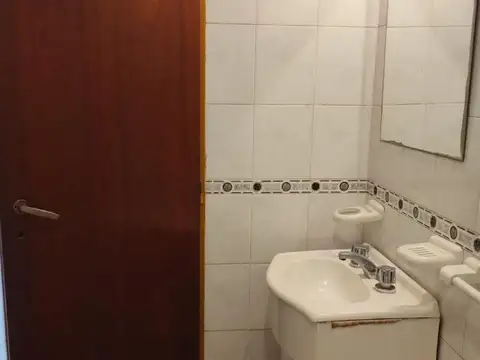 Departamento en Alquiler en Villa Maipu, $ 650.000