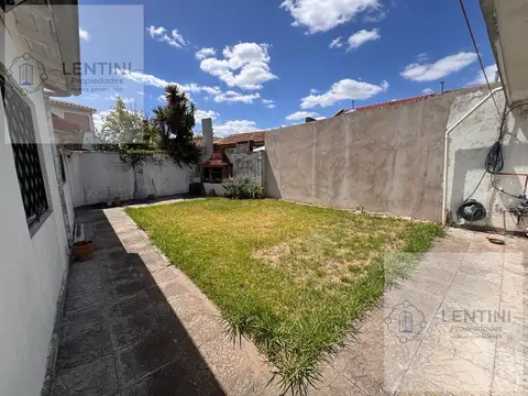Casa en Venta en Ciudad Jardin del Palomar, USD 270.000