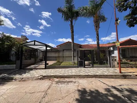 Casa en venta Aviador Agnetta Ciudad Jardín toda planta baja