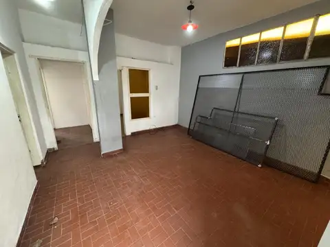 Casa en Alquiler en Rafael Calzada, $ 500.000