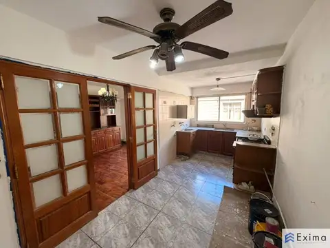 Departamento 4 ambientes con 2 baños