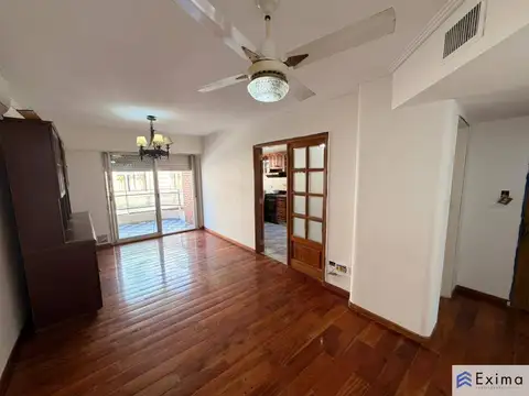 Departamento en venta c/ cochera en Centro