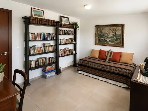 Depto Tipo Casa 5 ambientes con 1 baño