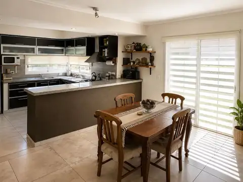 Depto Tipo Casa en Venta 11 años