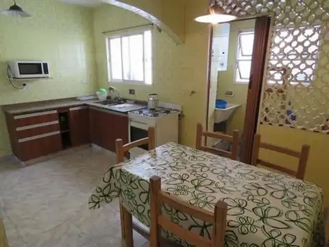 Departamento 4 ambientes con 2 baños