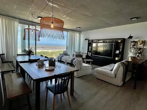 Venta departamento 3 ambientes equipado en North Beach, con gran calidad, balcon corrido primera lin