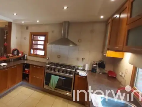 Departamento en Venta con 4 cocheras