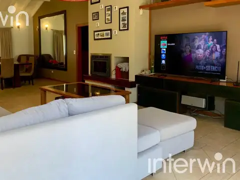 Departamento en Venta de 4 dormitorios