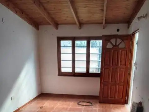 Casa en Venta en Quilmes Oeste, USD 89.000
