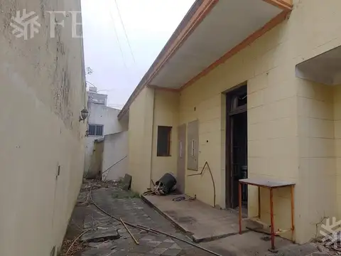 Local en Venta 45 años