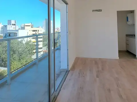 Oficina modernas y luminosas en alquiler ubicada en calle 57 e/9, la plata