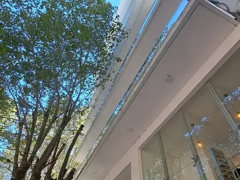 Oficina modernas y luminosas en alquiler ubicada en calle 57 e/9, la plata