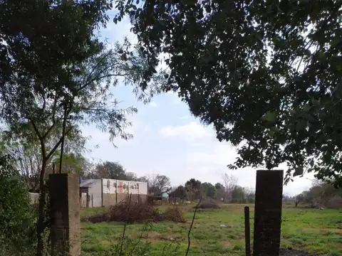 Terreno en Venta 20  mts Frente