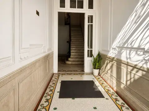 Depto Tipo Casa en Venta 85 años