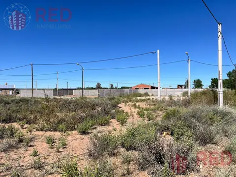 Vende Terreno en Barrio Altos de Senillosa