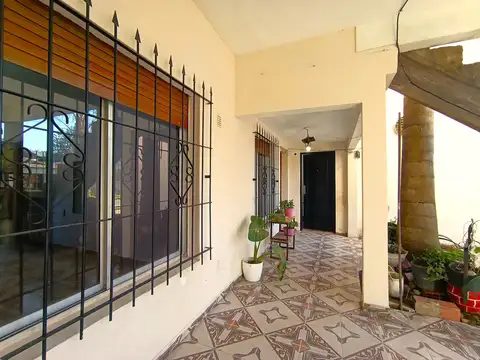 Casa en Venta en González Catan, USD 95.000