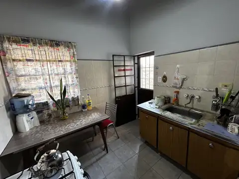 Casa en Venta 4 Amb + 2da vivienda en Villa De Mayo