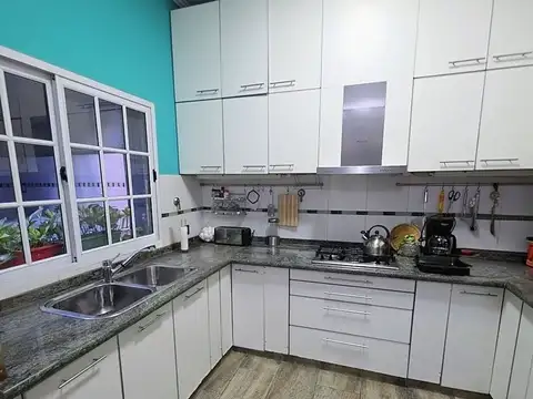 Depto Tipo Casa en Venta de 3 dormitorios