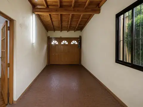 Casa 3 ambientes con 1 baño