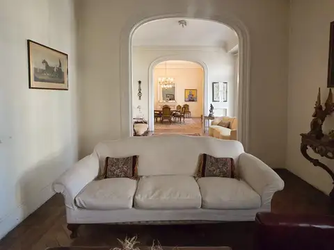 Departamento 6 ambientes con 3 baños