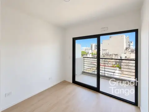 Venta departamento colegiales dos ambientes parrilla balcón a estrenar
