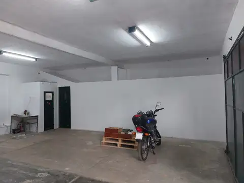 Local / Depósito en alquiler - Florida Mitre (LEER DESCRIPCIÓN)