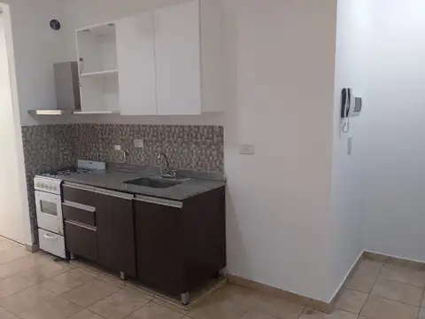 Departamento 2 amb Sarandi Con balcon