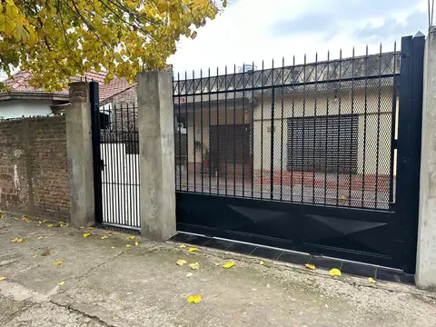 Casa en Venta en Longchamps, Partido de Almirante Brown